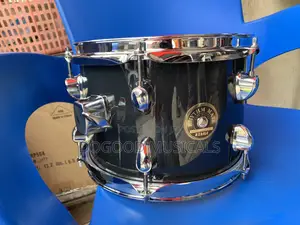 TAMA RHYTHM MATE 5piece Drum Set