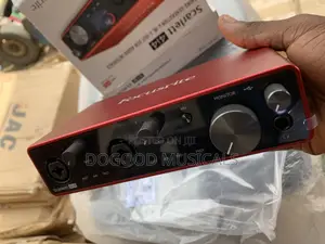 Focusrite Scarlett 4i4 3rd Generation USB Audio Interface