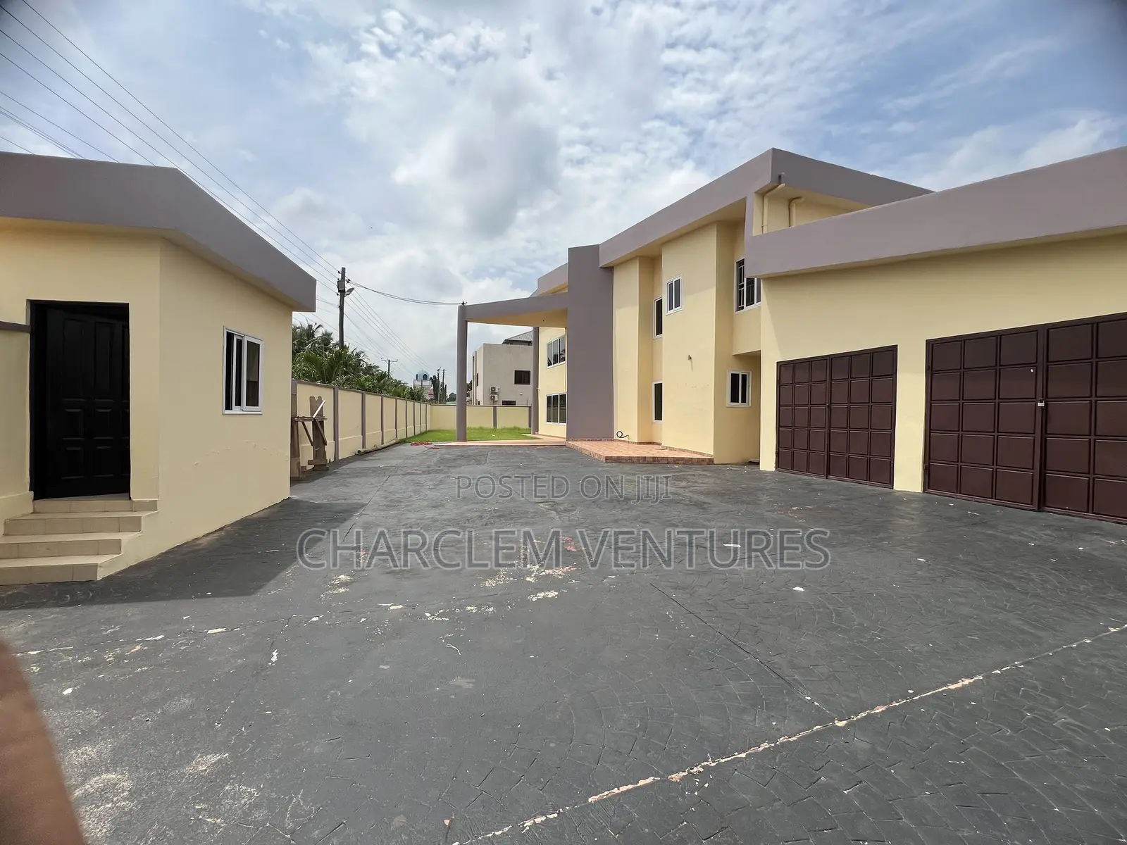 5bdrm House in Charclem Ventures, East Legon for rent