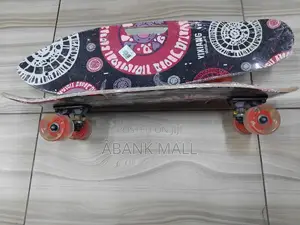 Maple Skate Board With Lightning Wheels