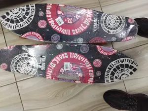 Maple Skate Board With Lightning Wheels