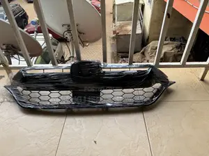 CRV 2020-2022 Top Grille / Shells