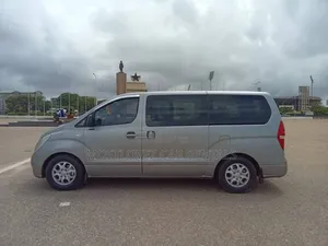 Car Rental in Ghana- Mini Bus for Rent in Ghana- Ford Bus
