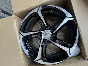Toyota Yaris Rim 15 Neat