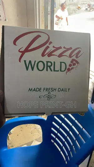 Customized Pizza Boxes Promoting