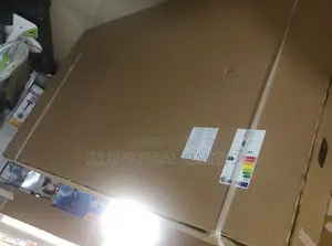 Fabulous 85" Qled Q70C Smart TV