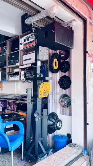 Lifting Stand