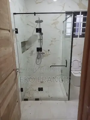 SHOWER Partition C