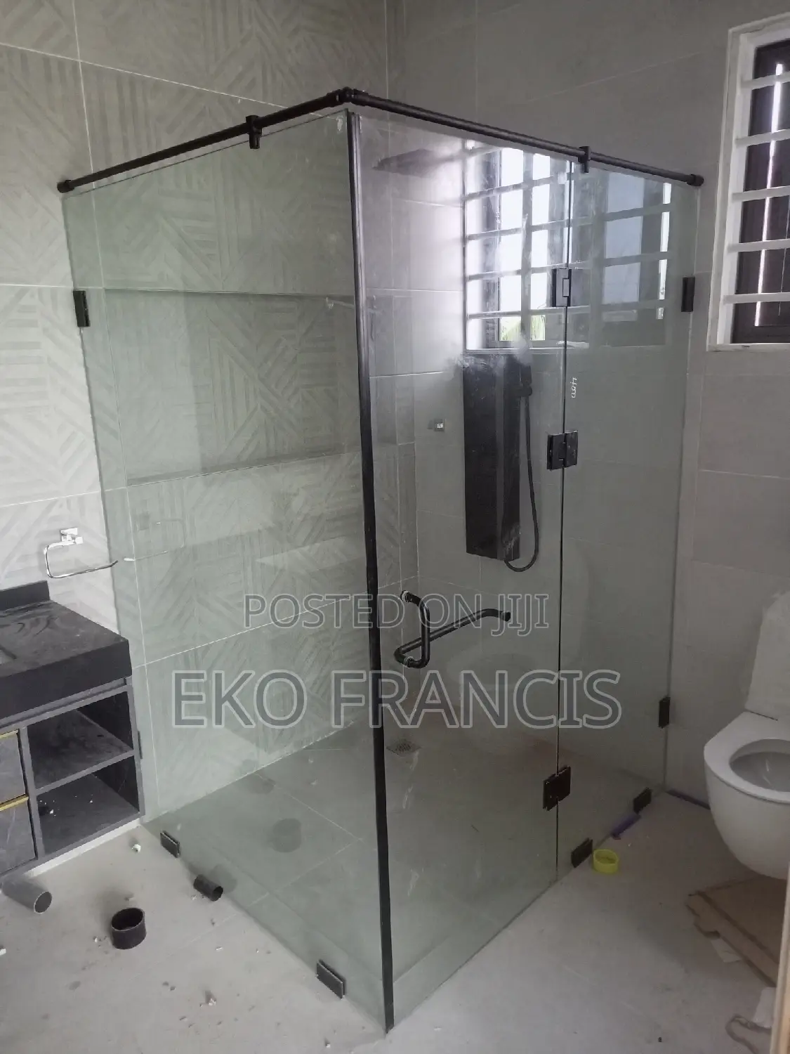 SHOWER Partition C