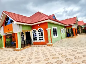 Furnished 4bdrm House in Santasi Top Boat, Kumasi Metropolitan