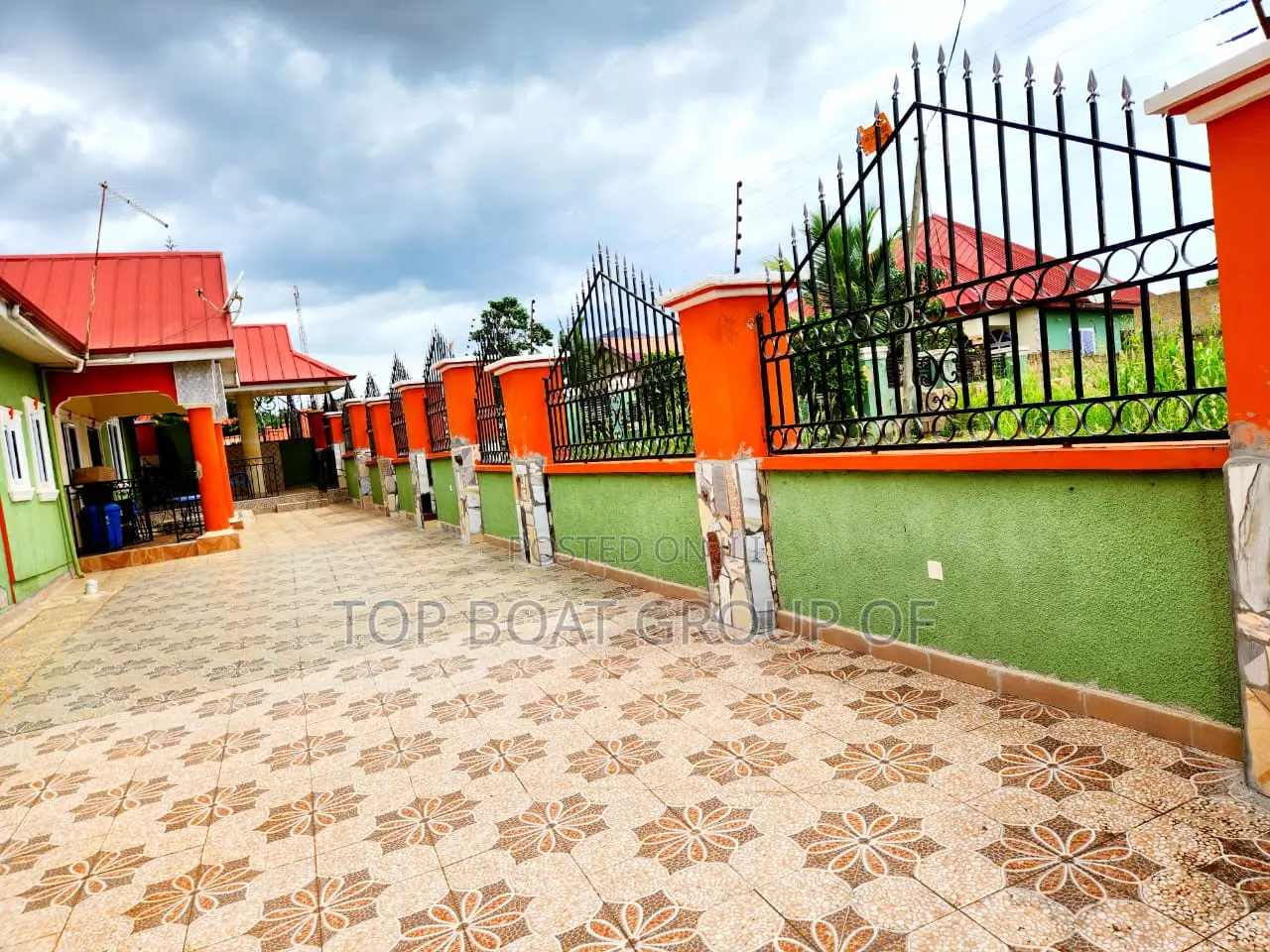 Furnished 4bdrm House in Santasi Top Boat, Kumasi Metropolitan