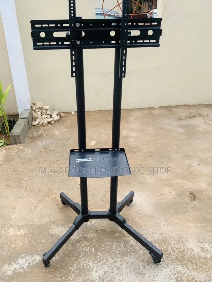 Moveable Tv Trolly for 32 Inch to 70”.