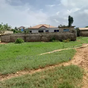 Half Plot for Sale at Kwesimintsim
