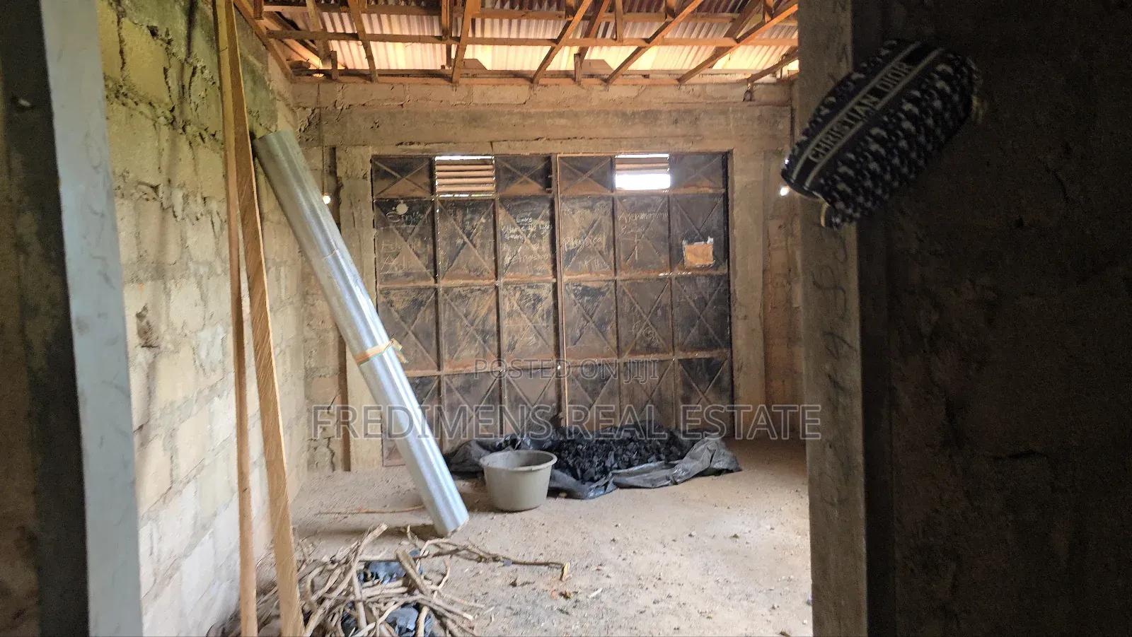 4bdrm House in Fredimens Real, Kumasi Metropolitan for sale