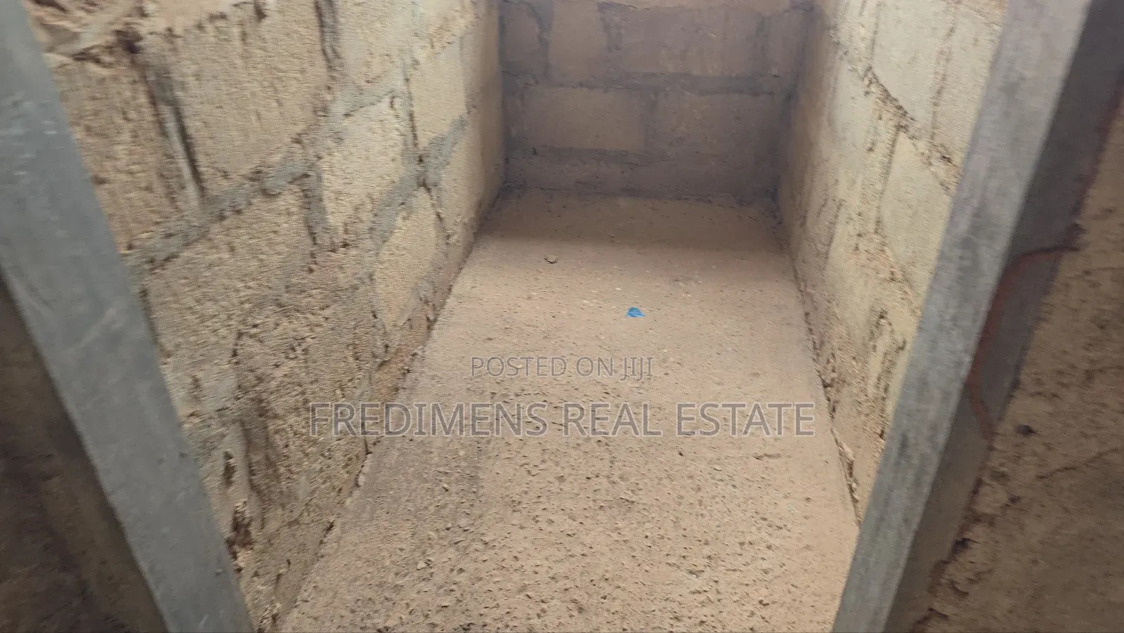 4bdrm House in Fredimens Real, Kumasi Metropolitan for sale