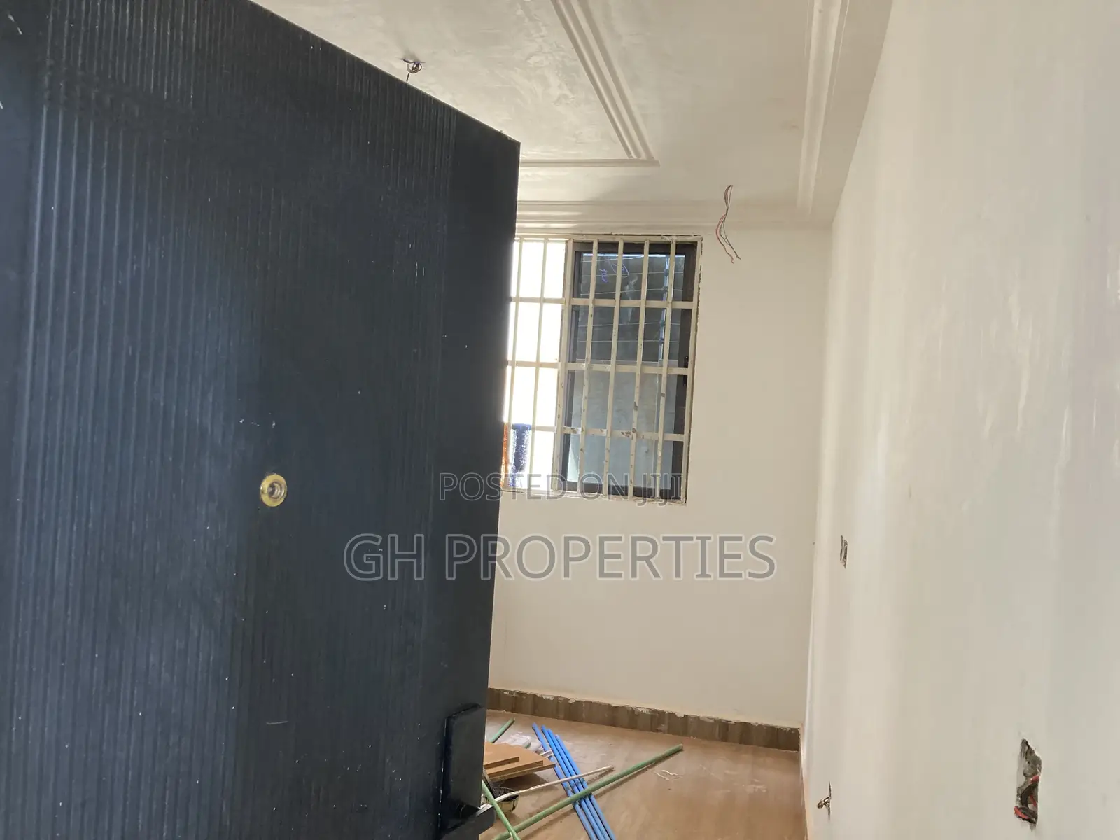 5bdrm House in Daban, Kumasi Metropolitan for sale
