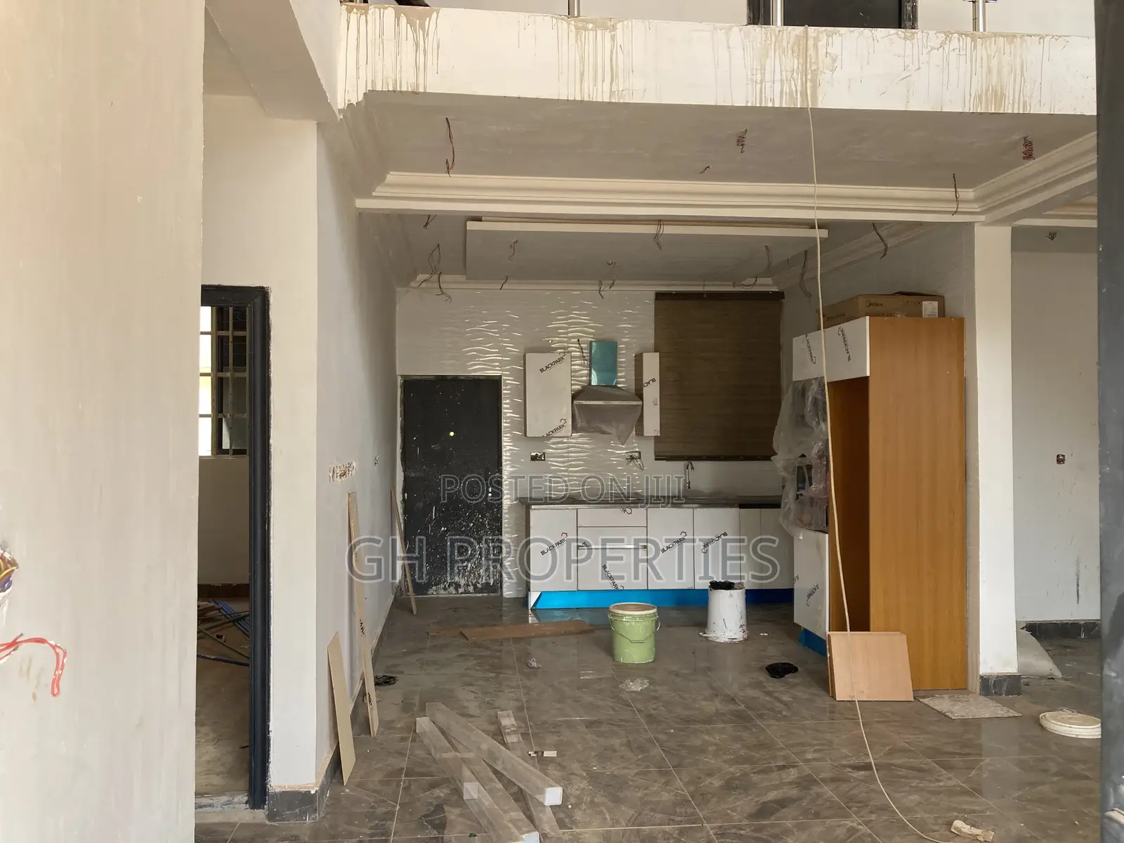 5bdrm House in Daban, Kumasi Metropolitan for sale