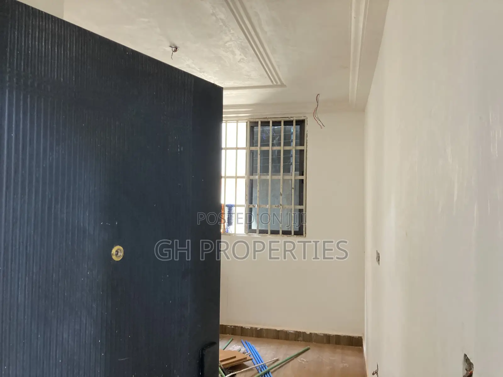 5bdrm House in Daban, Kumasi Metropolitan for sale