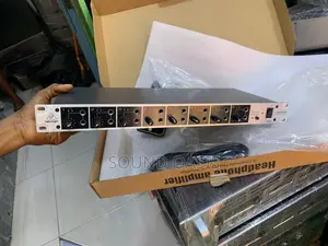 Behringer HPA1600 8-Channel Headphone Amplifier