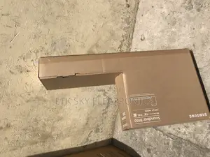 Presentable Samsung B550 2.1ch 410w Wireless Sound Bar