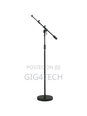Microphone Stand With Round Base