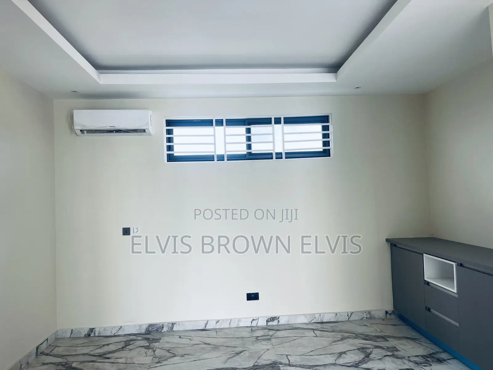 4bdrm Townhouse/Terrace in Nanajucntion, Ashaley Botwe for sale