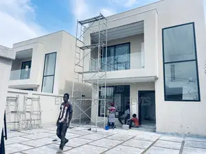 3bdrm House in Botwe School for sale