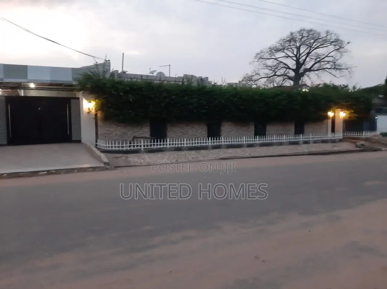 4bdrm House in Achimota for sale
