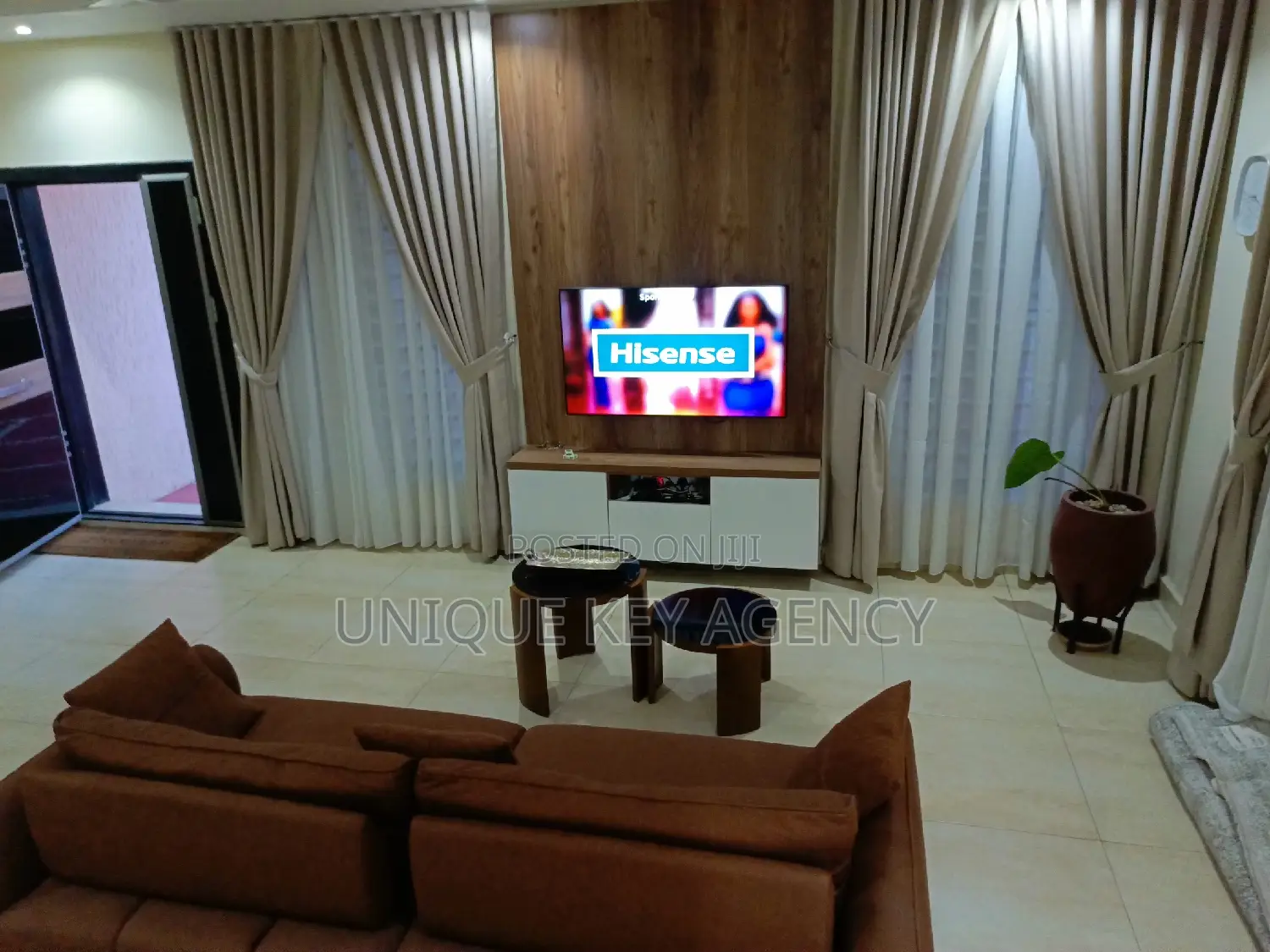 Furnished 3bdrm House in Unique Key Agency, Accra Metropolitan