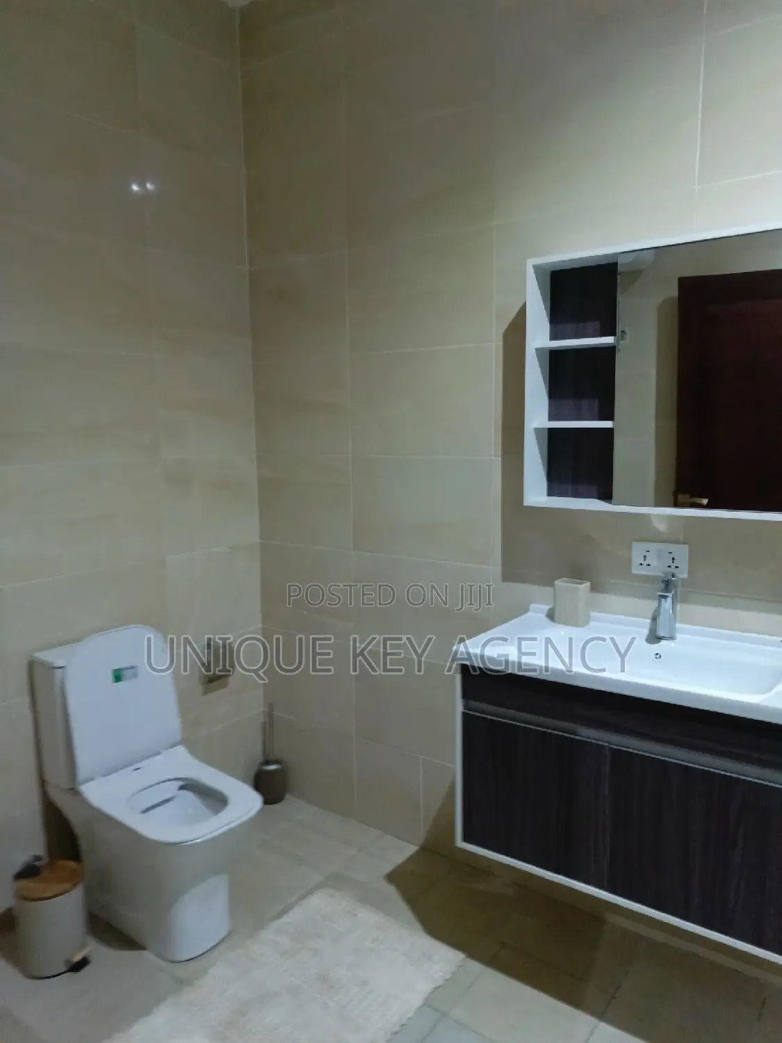 Furnished 3bdrm House in Unique Key Agency, Accra Metropolitan