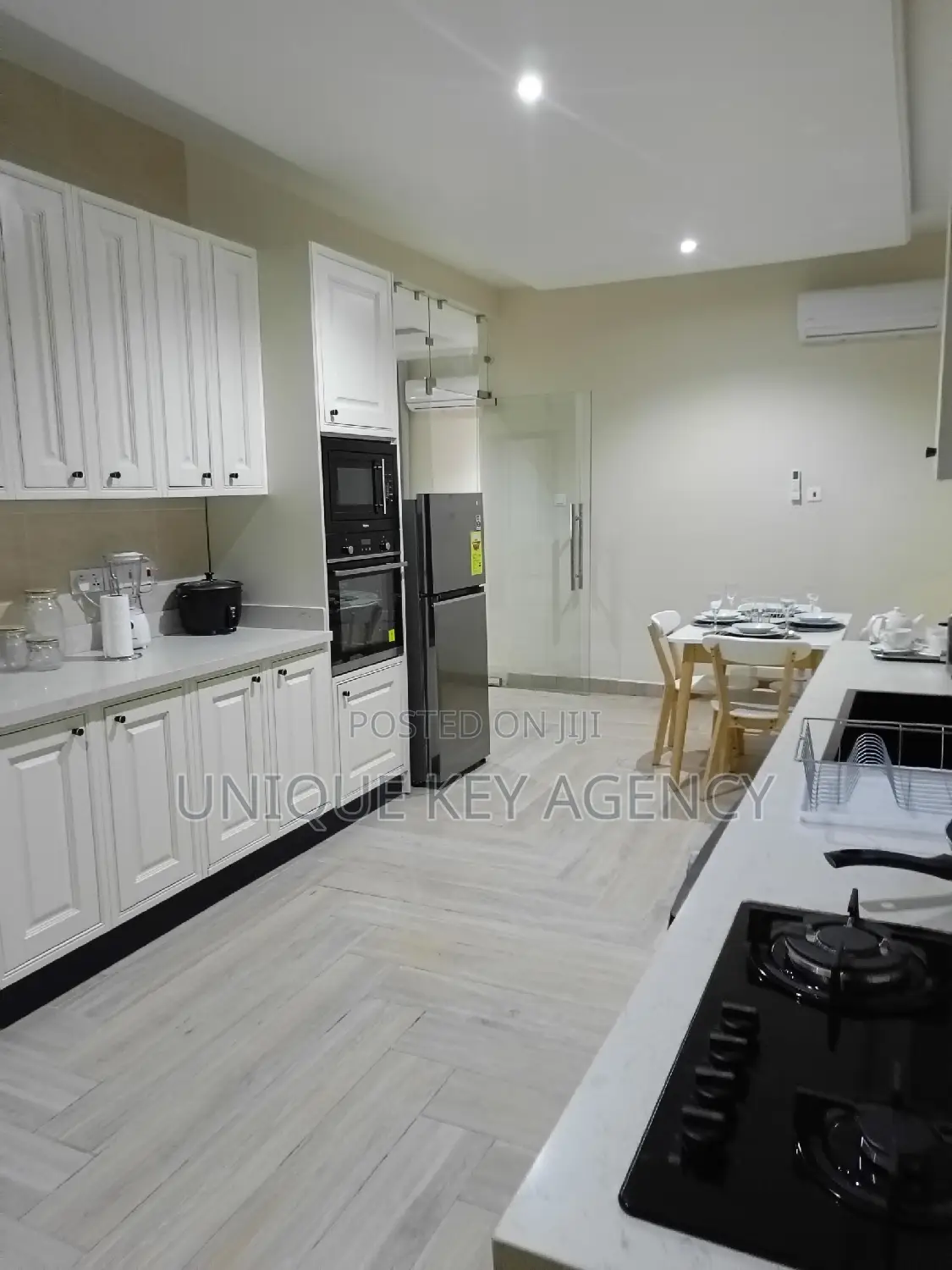 Furnished 3bdrm House in Unique Key Agency, Accra Metropolitan