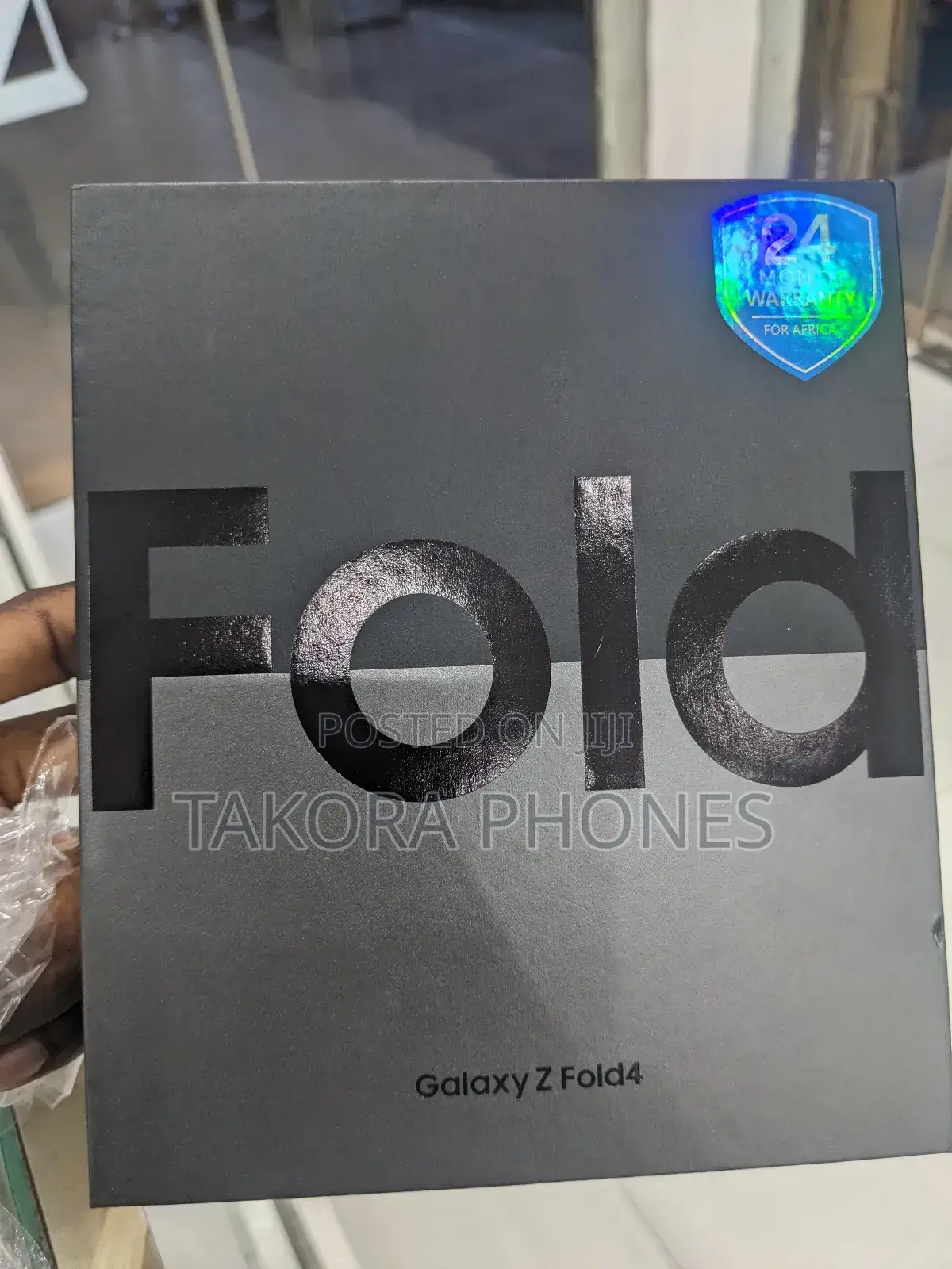 New Samsung Galaxy Z Fold4 256 GB Purple