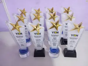 Hot Awards Plaques and Citations for All Your Events