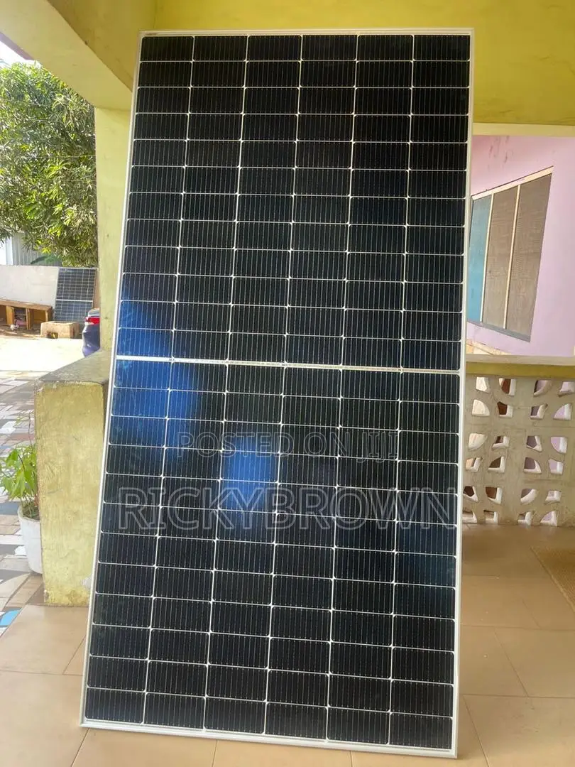 600 Watts Monocrystalline Solar Panels