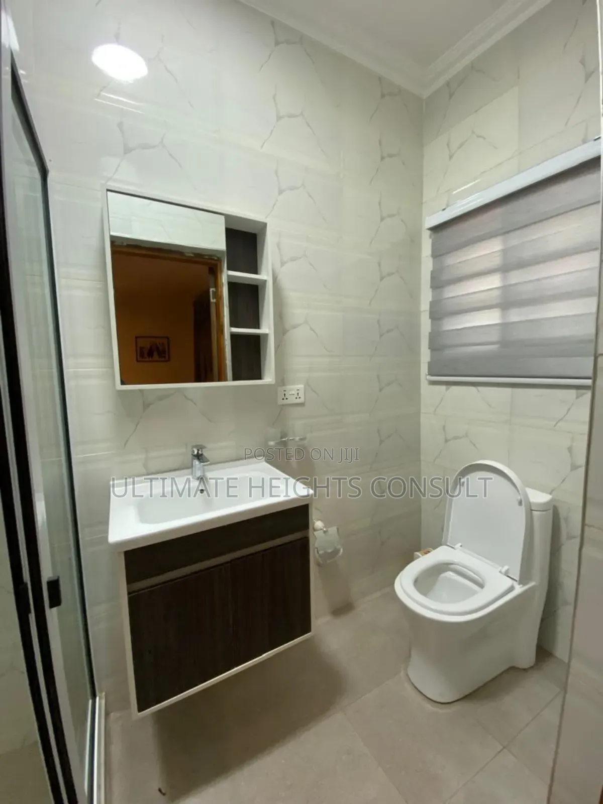 3bdrm Apartment in Achimota, Tesano for rent
