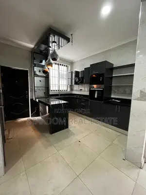 4bdrm Duplex in Spintex for sale