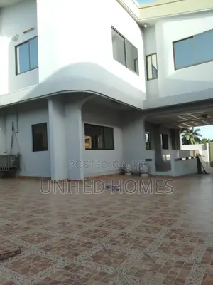 12bdrm House in Odorkor for rent