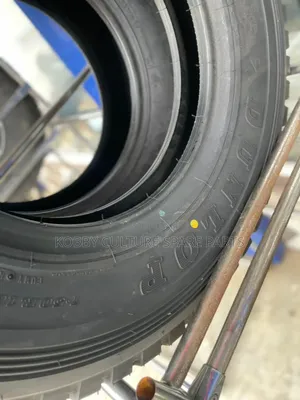 Original Dunlop 7.50 R16lt Truck Tyres Available