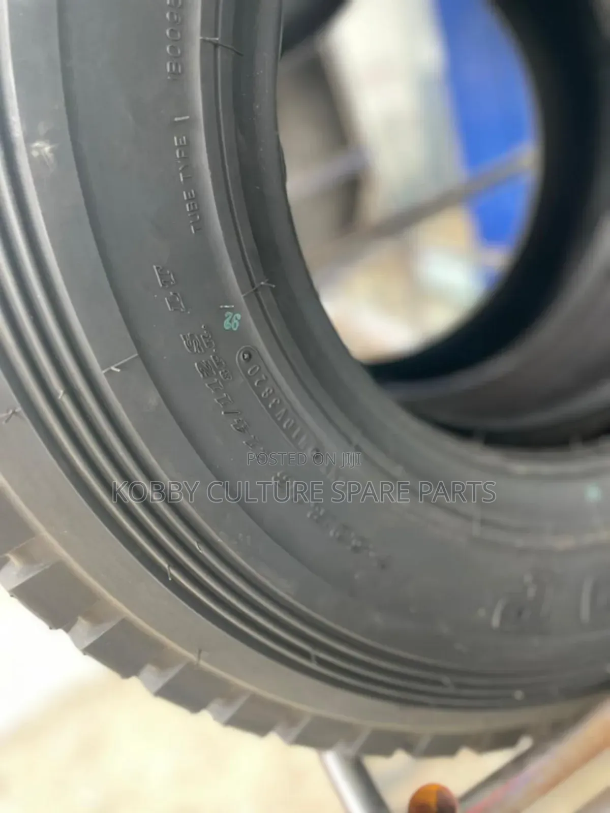 Original Dunlop 7.50 R16lt Truck Tyres Available