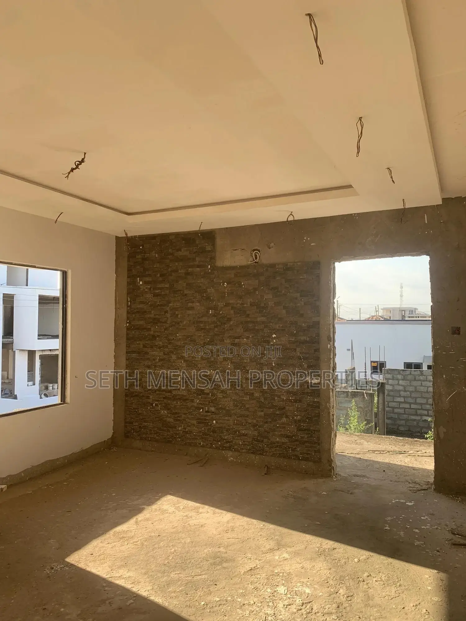 4bdrm House in Skm, Adjiriganor for sale