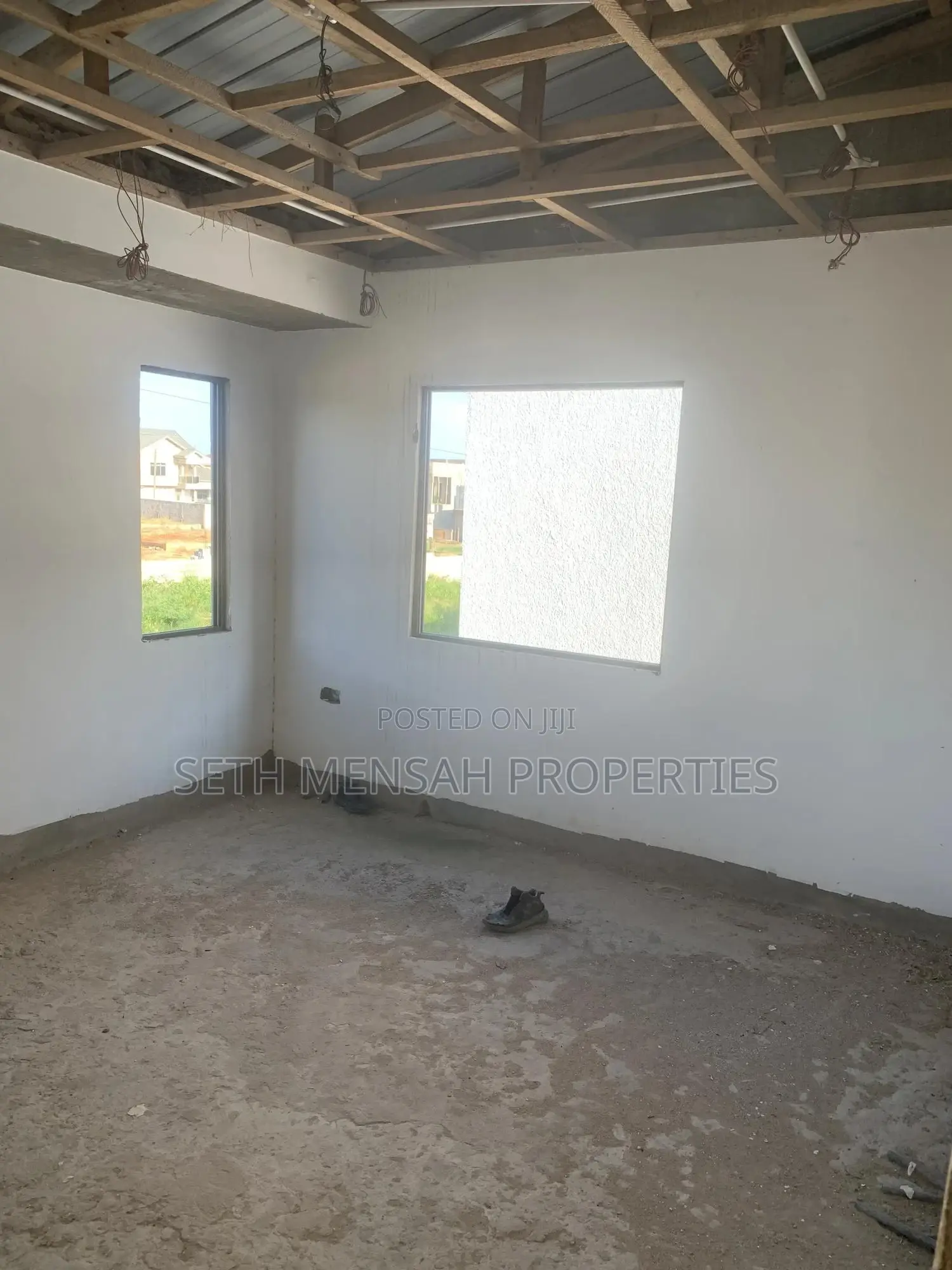 4bdrm House in Skm, Adjiriganor for sale