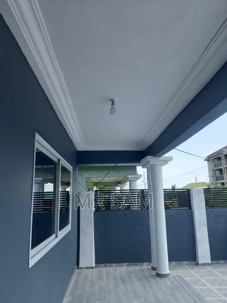 3bdrm House in Kasoa for sale