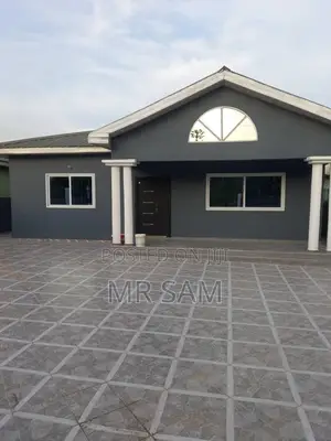 3bdrm House in Kasoa for sale