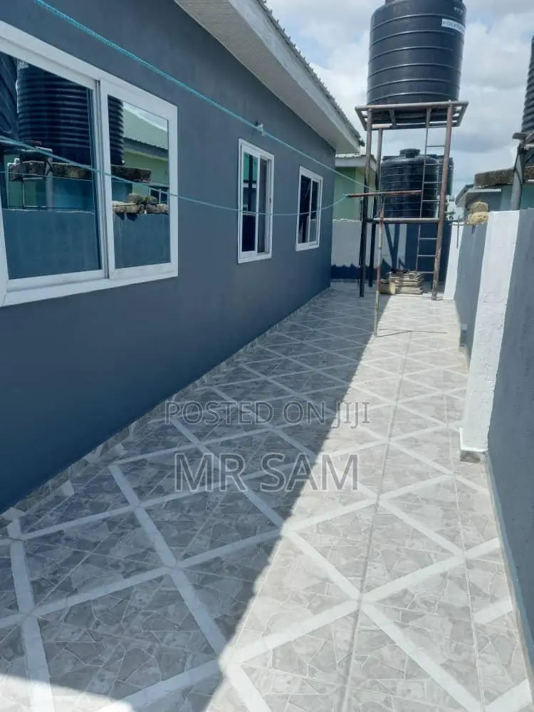 3bdrm House in Kasoa for sale