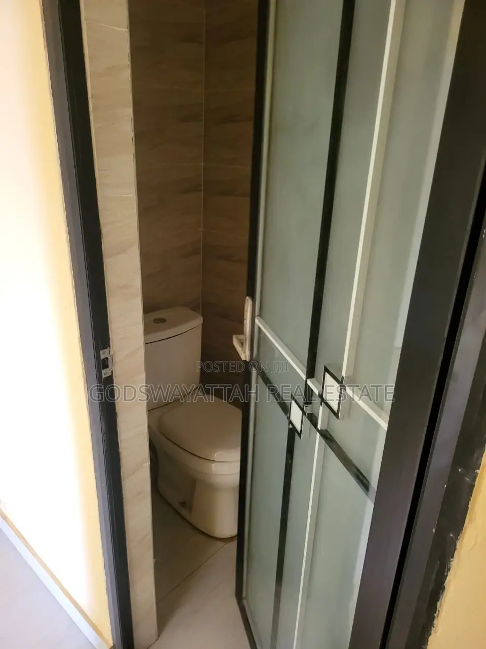 2bdrm Apartment in East Legon, Adjiriganor for rent