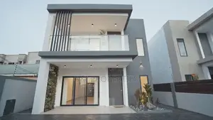 3bdrm House in Dki Properties, East Legon for sale