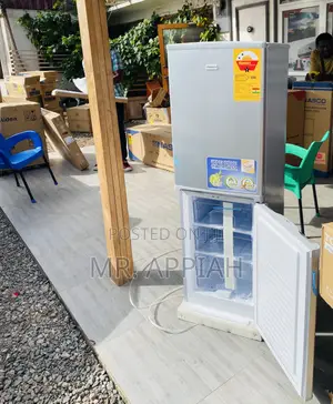 Bottom Freezer Nasco Nasd2-20fl Electric Refrigerator.