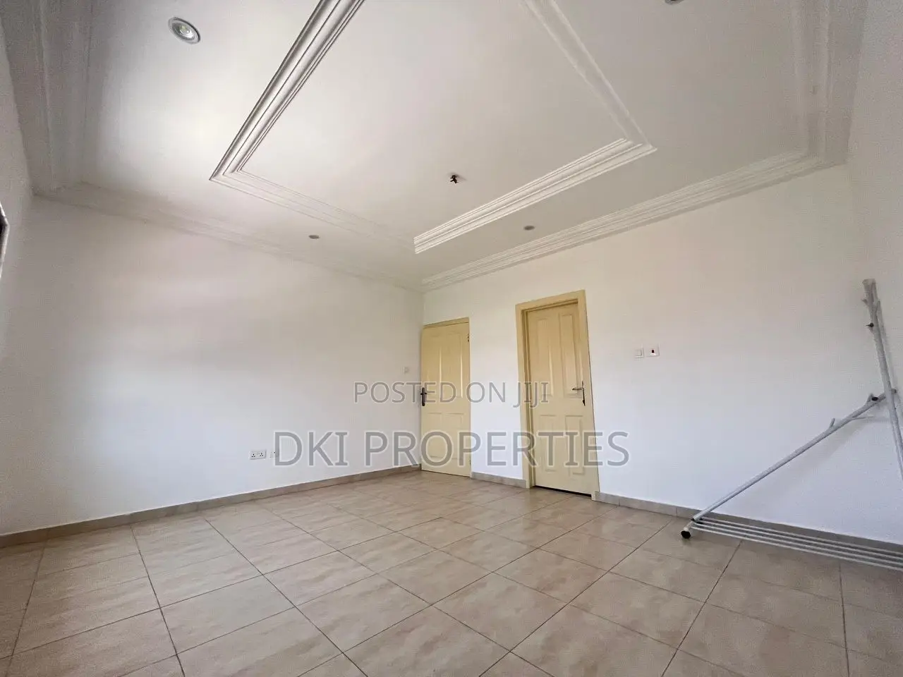 3bdrm House in Dki Properties, East Legon for rent