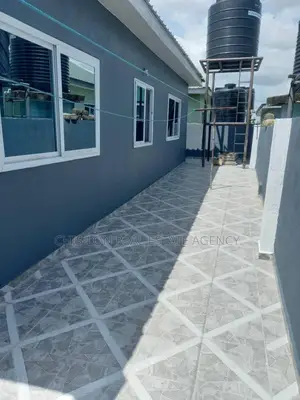 3bdrm House in Kasoa Roma for sale