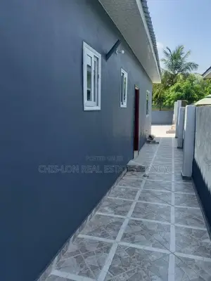 3bdrm House in Kasoa Roma for sale